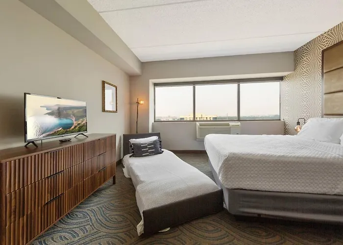Stylish By Mall Of America Apartment